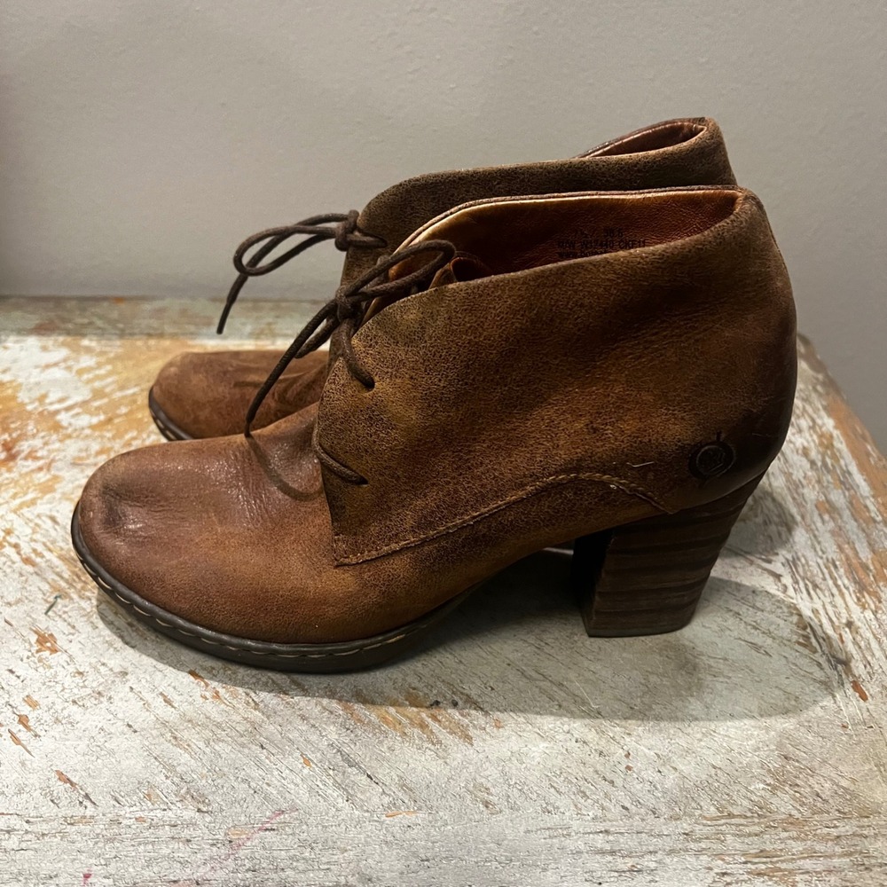 Born Brown Leather Lace Up Ankle Boots Block Heel W12440 CKF11 Womens 7.5